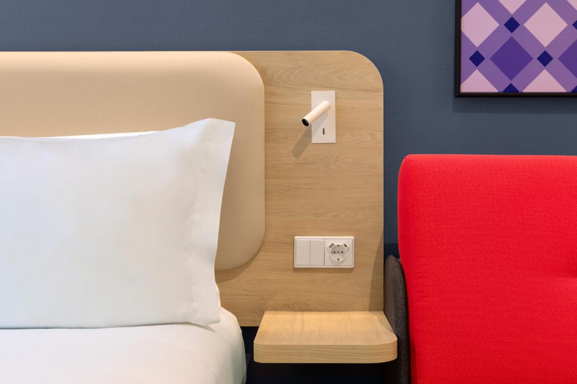 Holiday Inn Express Porto - Boavista By Ihg Exterior foto